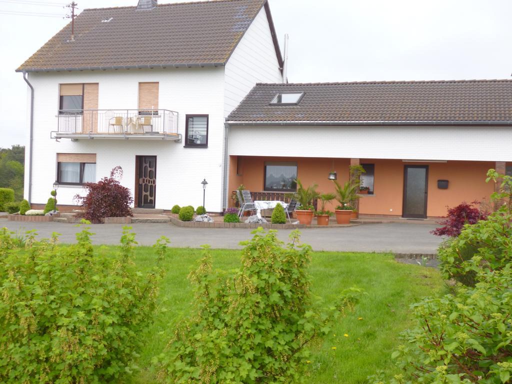 Ferienwohnung Haus Wendling Blankenrath Zimmer foto